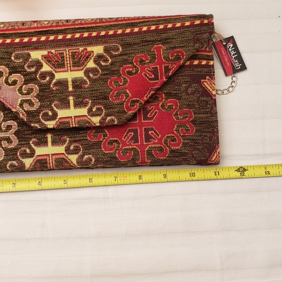 NWT**Boutique Tapestry Clutch Crossbody Purse - Picture 8 of 11